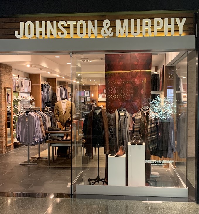 Johnston & Murphy - PATH Toronto