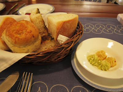 Breads at The Galaxy Grill Pune