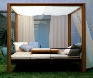 Minimalist and Simple Gazebo