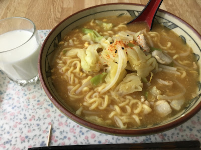 インスタントラーメン