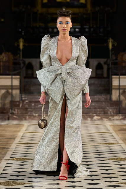 Défilé Lena Erziak - Fashion Week Haute Couture Paris printemps/été 2023