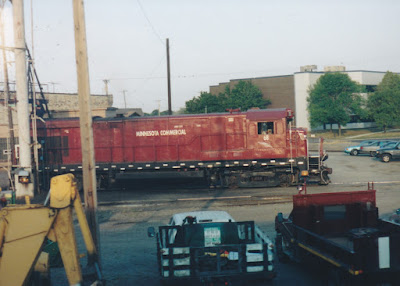 Minnesota Commercial B23-7 #68 in St. Paul, Minnesota, on September 6, 2003