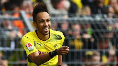 Arsenal thúc đẩy giai đoạn chiêu mộ Aubameyang