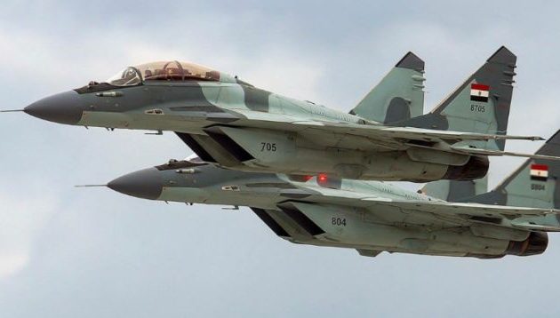 Αεροσκάφη MiG-29, αγνώστου εθνικότητας, μεταδίδεται ότι πραγματοποίησαν αεροπορική επιδρομή ενάντια σε ένα τουρκικό εμπορικό πλοίο και σε μια τουρκική φρεγάτα στα χωρικά ύδατα της Λιβύης, σύμφωνα με την αραβόφωνη ιστοσελίδα του ρωσικού Russia Today.