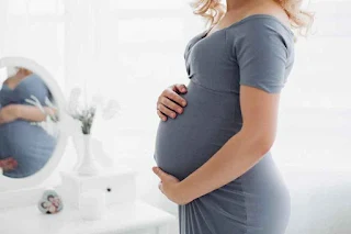 How do I keep my stomach from cracking during pregnancy (2)