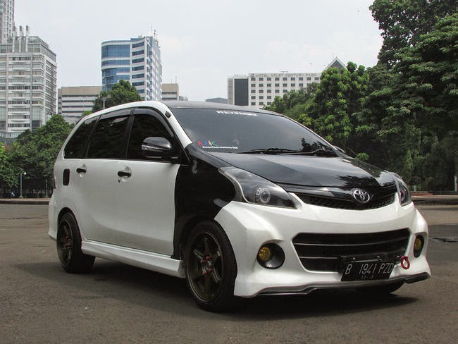 Foto gambar modifikasi body kit velg avanza veloz luxury 