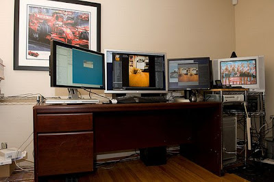 Cool Computer Workstations Seen On www.coolpicturegallery.net