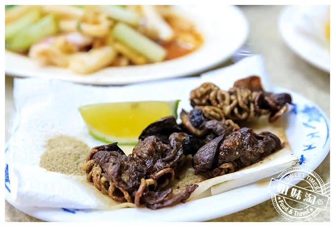 老二腿庫飯高雄宵夜必吃-煎魚腸