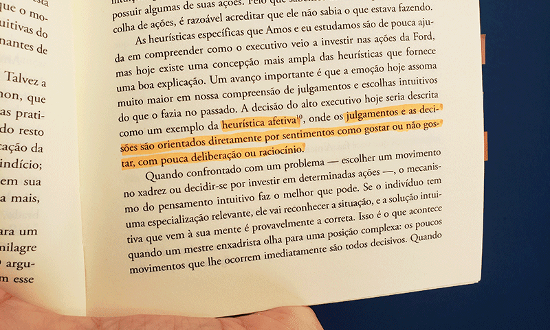 Rápido e Devagar: Duas Formas de Pensar e Comportamento do Consumidor