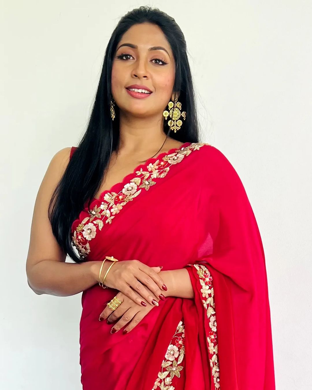 Actress Navya Nair Stunning looks in saree Photoshoot