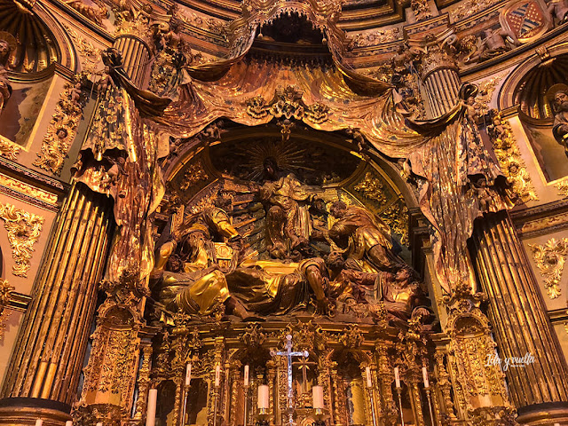 Altar mayor y Transfiguración