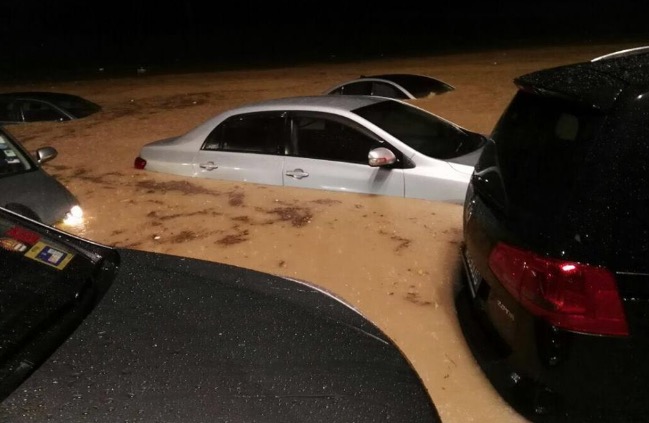 Detik Cemas Kuala Lumpur Dilanda Banjir Kilat