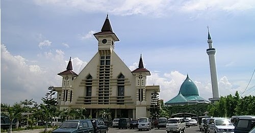 Sejarah Berdirinya Gereja Sakramen Mahakudus Surabaya 