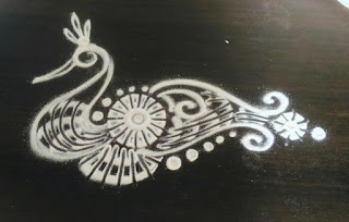 simple peacock design