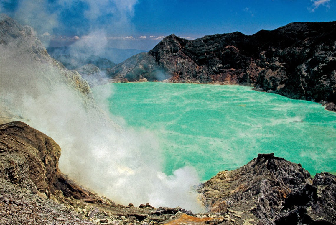 Visit Indonesia Magical Blue Fire bij Ijen Crater
