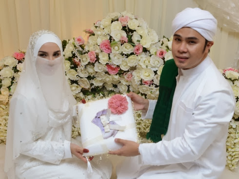 Adam: Fiza jodoh saya