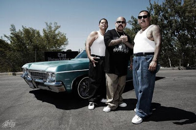 Los Angeles' Street Gangs Seen On lolpicturegallery.blogspot.com