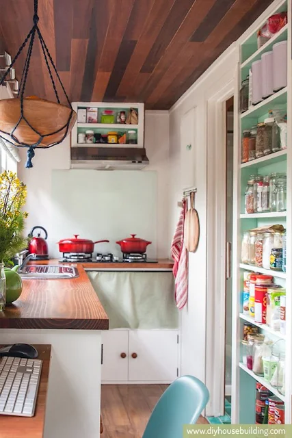 186 sq ft New Zealand Tiny House kitchen