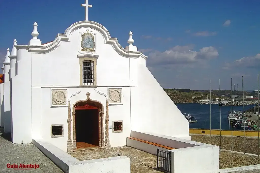 Igreja-de-Nossa-Senhora-das-Salas- Sines-com-o-guia-alentejo