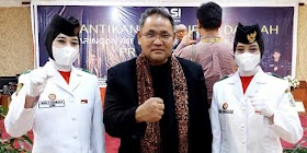 Kembar Winda-Windi Ramaikan Pengukuhan JMSI Jambi