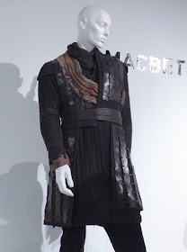 Michael Fassbender Macbeth battle costume