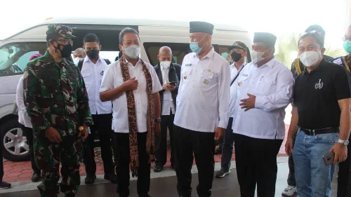 Gubernur Mahyeldi Berharap Kunjungan Menteri KKP Bisa Sejahterakan Masyarakat Sumbar Bidang Kemaritiman dan Perikanan.