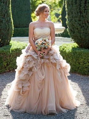 http://www.dressesofgirl.com/princess-sweetheart-tulle-court-train-cascading-ruffles-glamorous-wedding-dresses-dgd00022747-5866.html