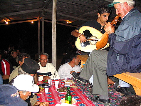 Karpathos - Foto http://www.karpathos.org/photos/albums/st_john_2004/st_john_2004-Pages/Image37.html