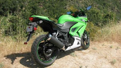 2010 Kawasaki Ninja 250R Review