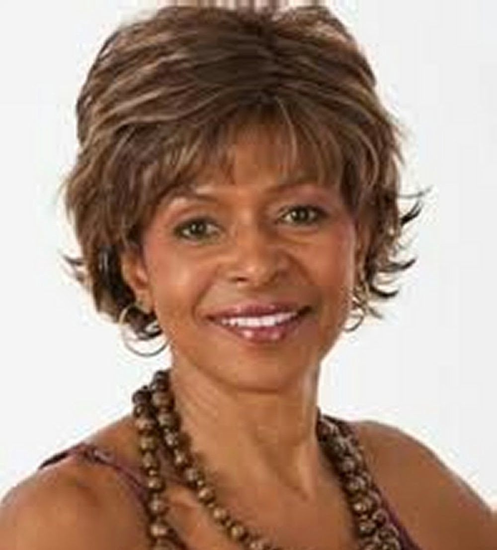 Trendy Short Hairstyles for Black Women Over Fifty