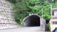 金沢方面のトンネル
