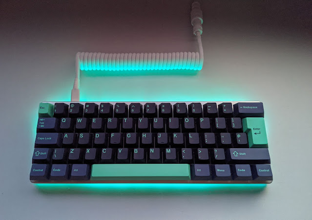 Vortex 10 - teclado 60% - custom keycaps GMK Hammerhead