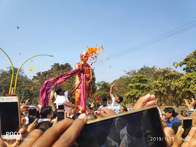 Inauguration of Postman statue