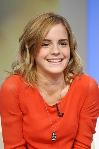 cute pics of emma watson. Emma watson humble pic