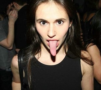 Long-tongues-you-gotta-luv-em-010