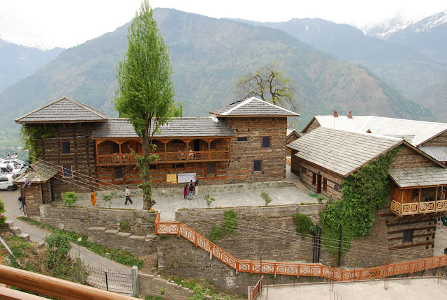 HPTDC hotels in Manali