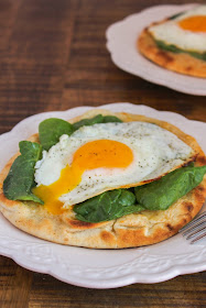 Crispy Breakfast Pitas | The Chef Next Door #BrunchWeek