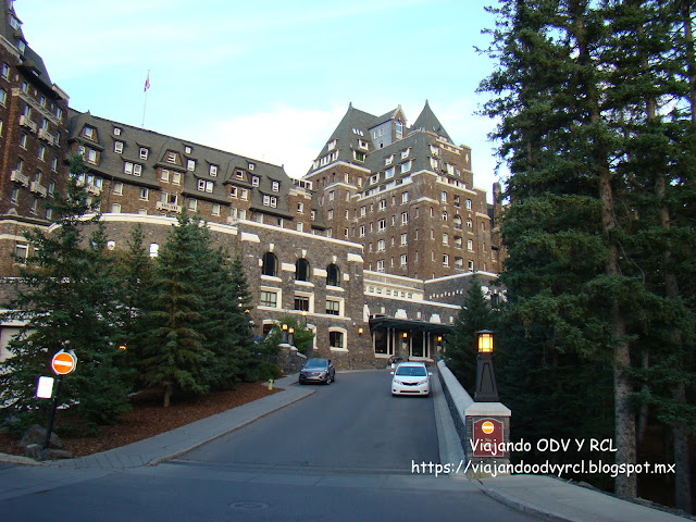 Banff. Montañas Rocosas Canadienses. Hospedaje, 