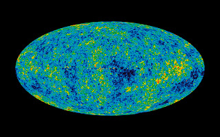  Imagen detallada de cielo completo de la infancia del Universo, creada a partir de siete años de datos de WMAP. La imagen revela las fluctuaciones de temperatura (representadas por las diferencias de color) que corresponden a las 'semillas' que crecieron hasta convertirse en galaxias