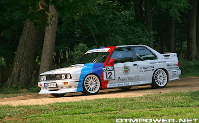 BMW M3 E30 drifting