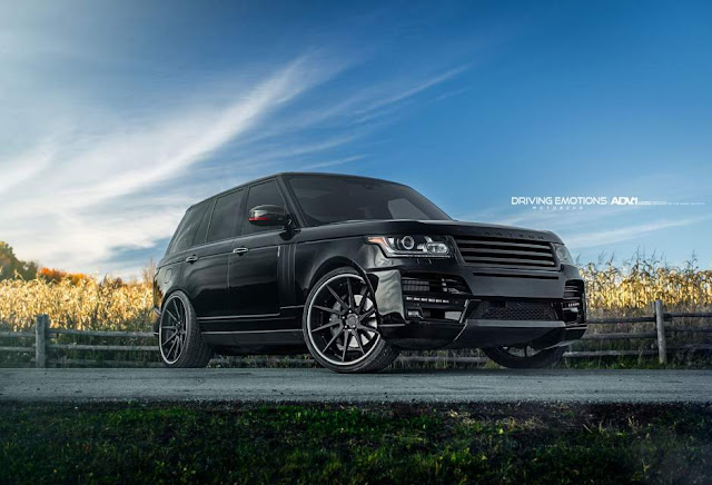 2016 Range Rover Sport with ADV.1 Wheels