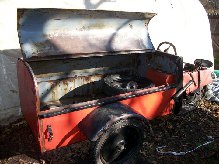 Can anyone help Laurie with information about this barnfind 1933 Tempo Wagen