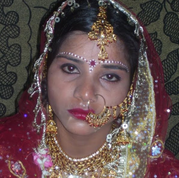 Indian Crossdressers Men in Drag Wow Any good looking Lady 