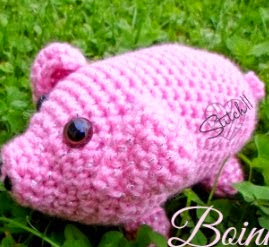 http://translate.google.es/translate?hl=es&sl=en&tl=es&u=http%3A%2F%2Fstitch11.com%2Fboinky-the-baby-pig%2F