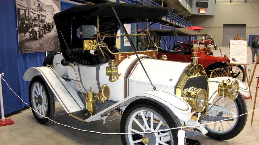 Racine, Wisconsin - Fountainhead Antique Auto Museum