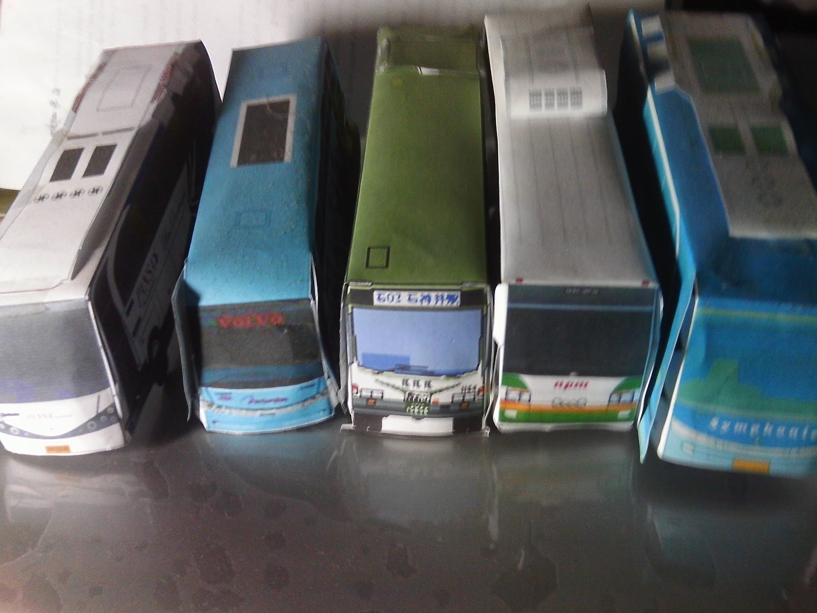 paper craft miniature bus Indonesia: kerajinan miniatur bus di ...