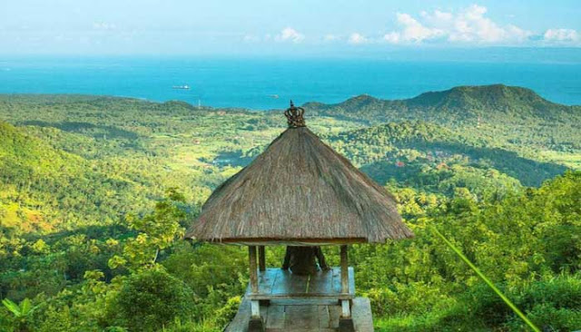 Keindahan Alam Bukit Putung Di Pulau Bali  