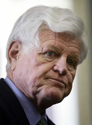 Fallece el senador Ted Kennedy, influyente figura del partido demócrata de EE UU