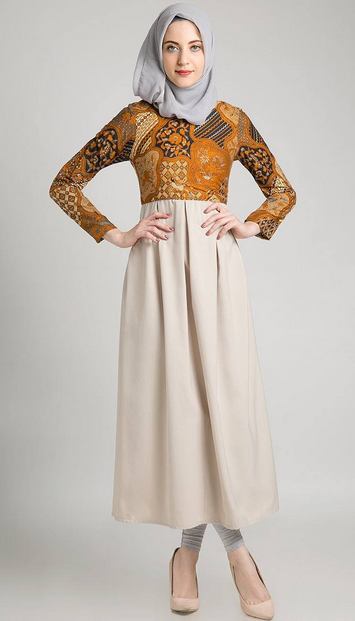 31 Koleksi Baju Muslim Modern Bentuk Dress Untuk Wanita Karir