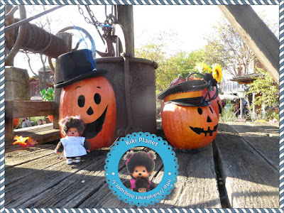 Diana la Monchhichi  fête Halloween à Disneyland resort  Paris - Duffy dingo mickey phantom manor gusteau Minnie illumination eurodisney nostalgdykiki contestegreen  kiki 